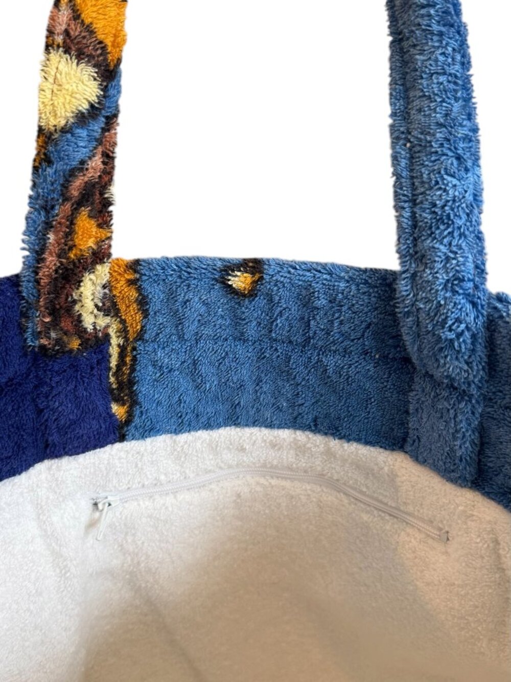 LilyEve Terry Towel Cabana Tote - Picture 3 of 9